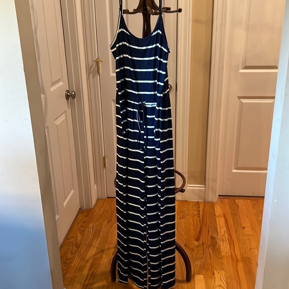 NWOT Sumer Jumpsuit.
